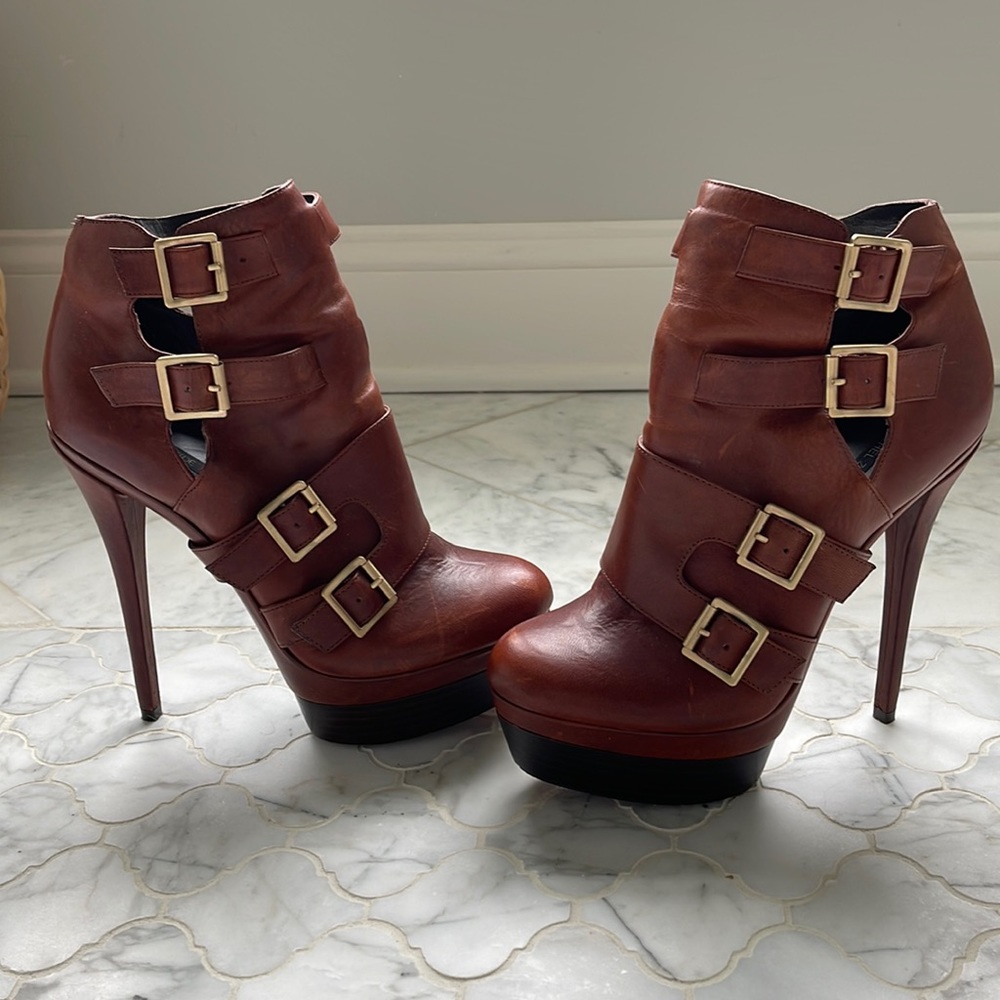 Rachel Zoe brown leather heels